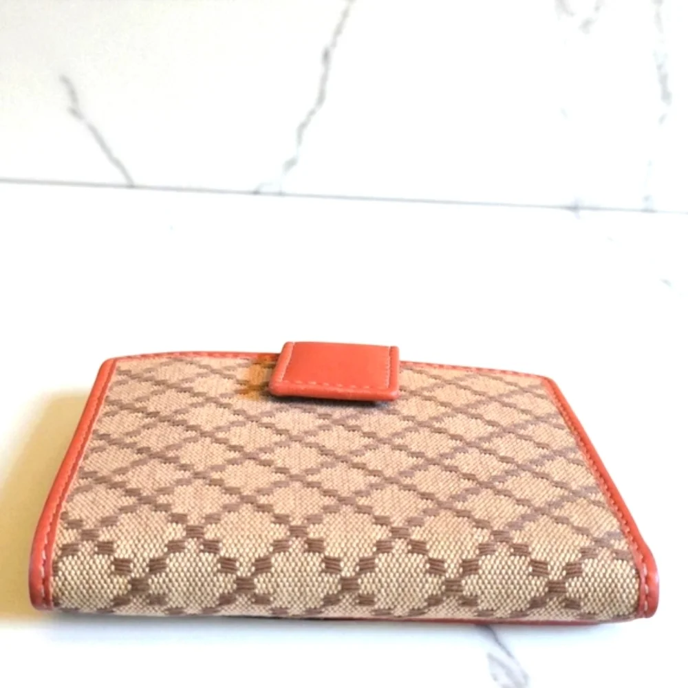 Vintage Gucci Diamante Canvas Bifold Wallet - Rust Leather Trim & GG Emblem - Picture 3 of 16